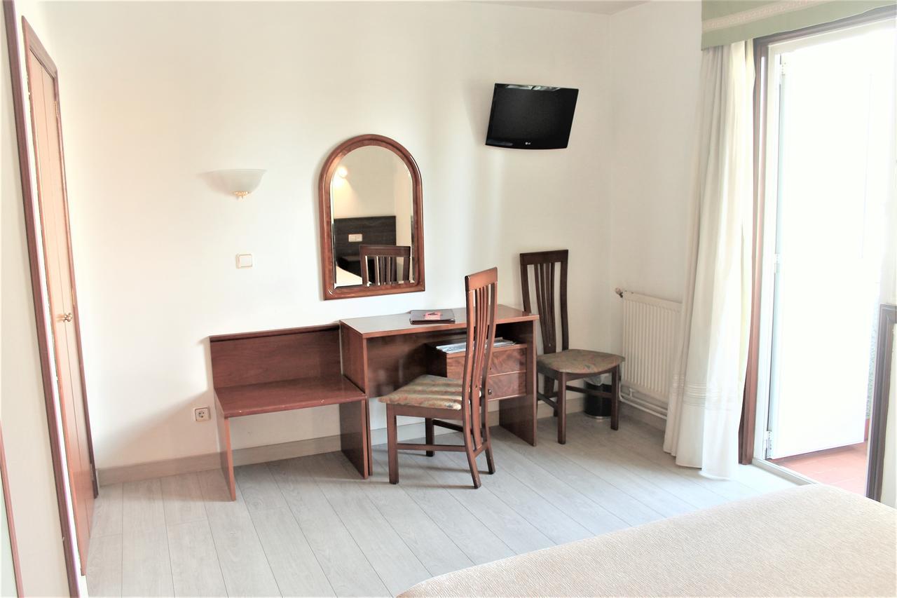 Hotel A Barquina Culleredo Extérieur photo