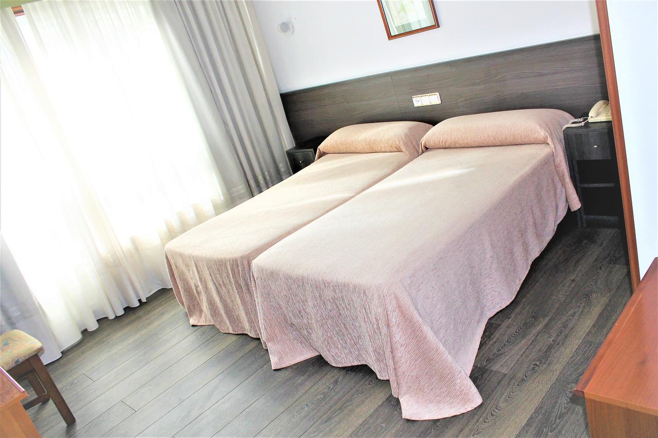 Hotel A Barquina Culleredo Extérieur photo